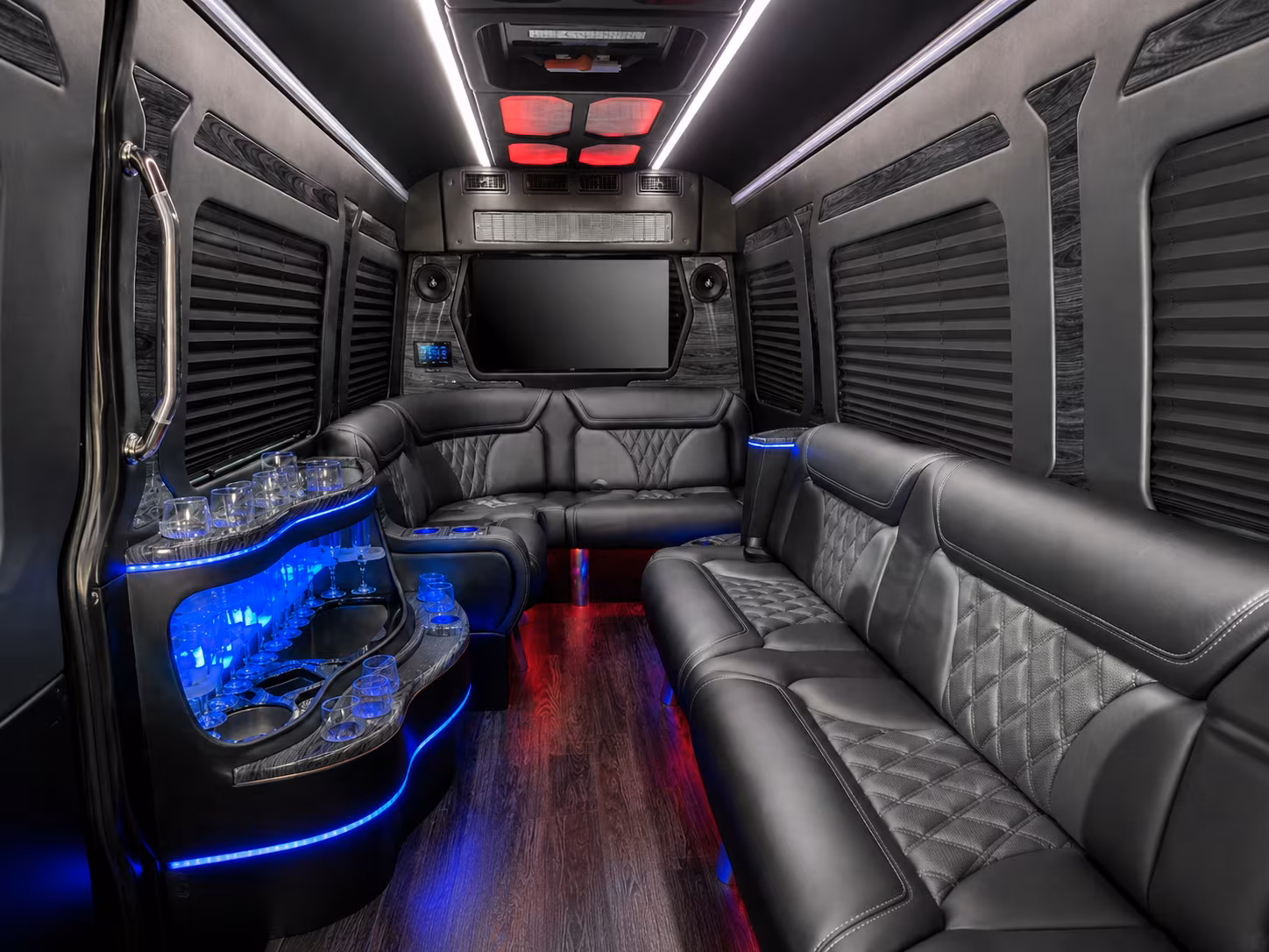 book your laredo prom bus early for the best selection