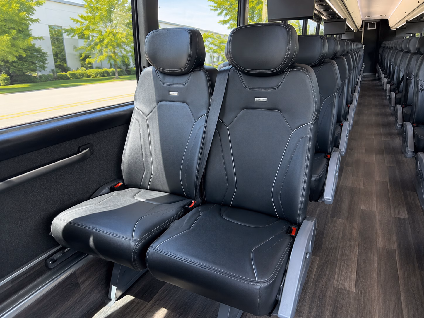 laredo airport shuttles for military and government travel