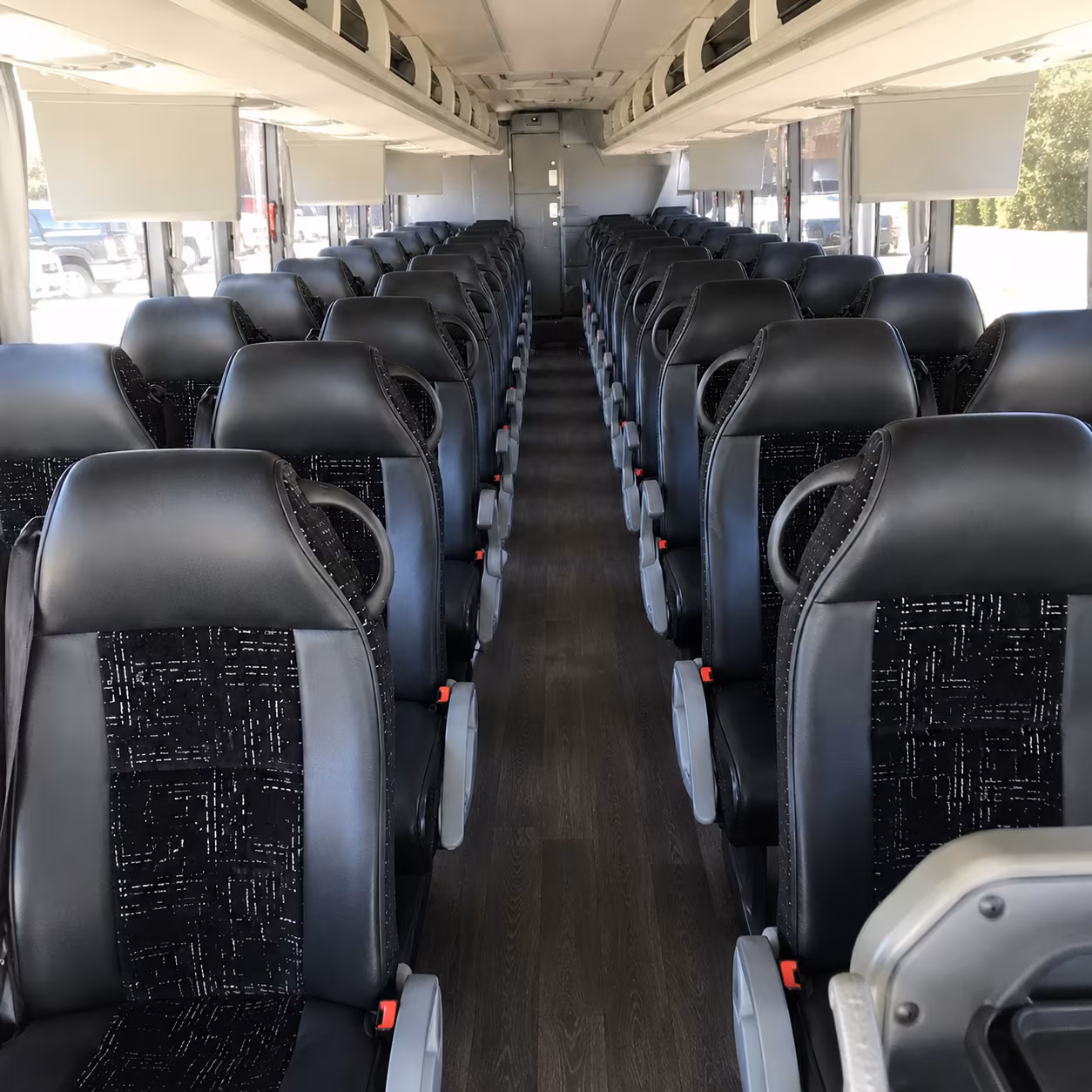 laredo charter bus services interior