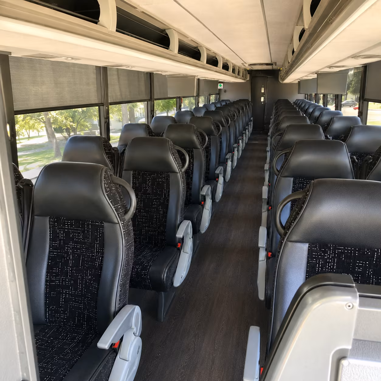laredo long distance charter bus prices